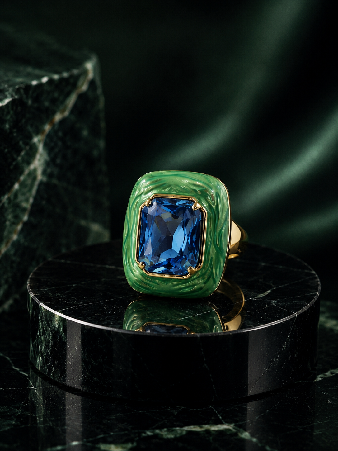 Aurelia Sculpted Gem Statement Ring - Image 5